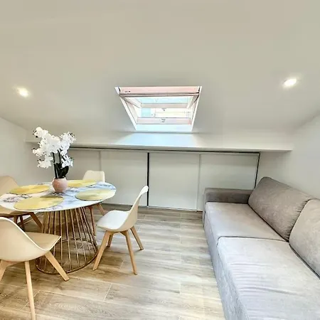 Climatise - 2min Plage-tram-restaurant *